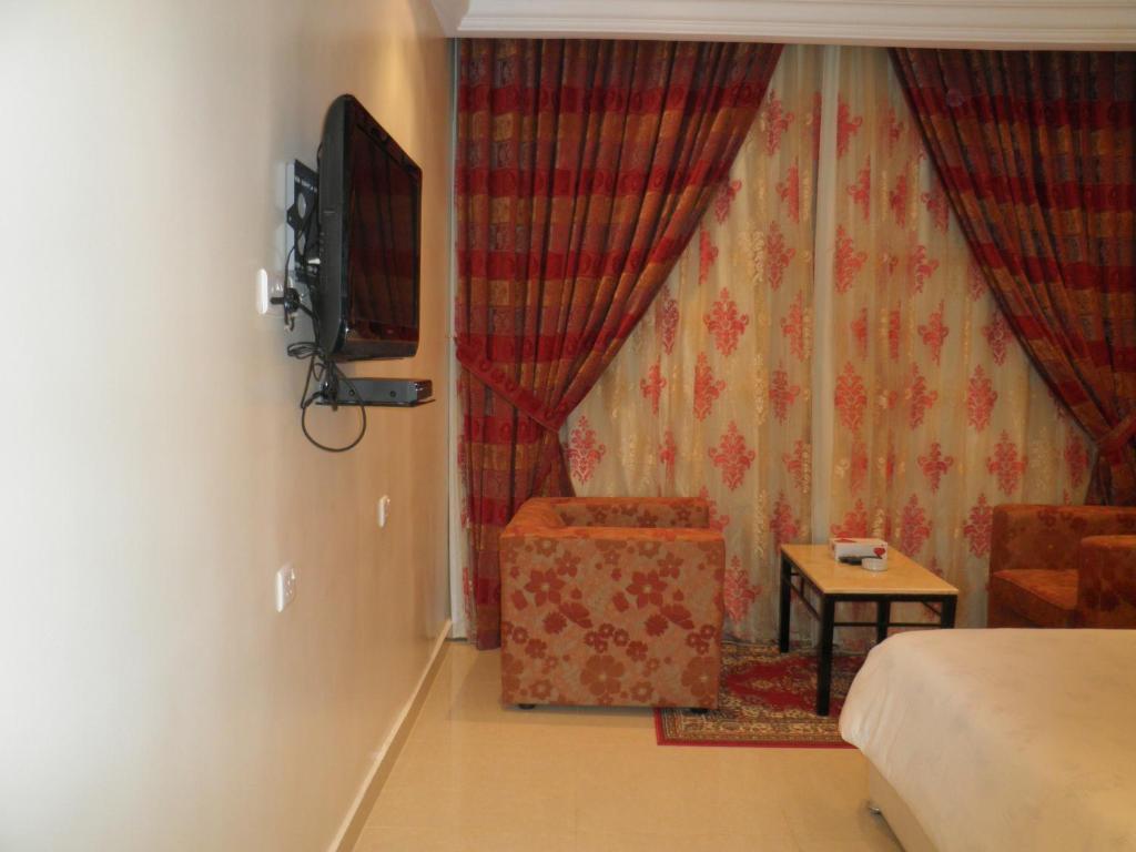 Marina Royal Hotel Suites Kuwait City Quarto foto